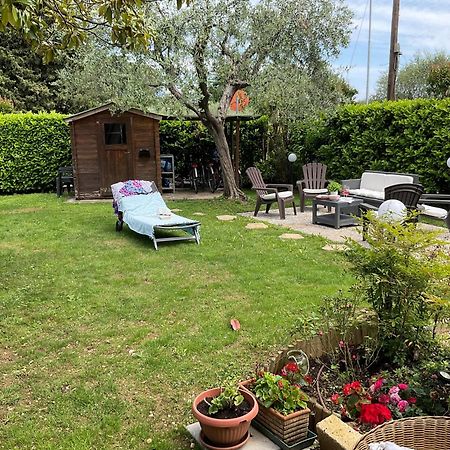 Villa Indipendente A Pochi Passi Dal Lago San Felice del Benaco Εξωτερικό φωτογραφία