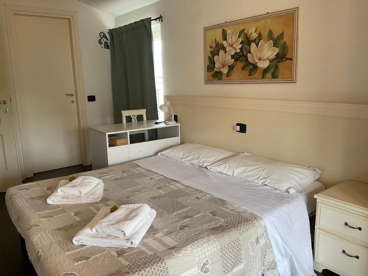 Villa Indipendente A Pochi Passi Dal Lago San Felice del Benaco Εξωτερικό φωτογραφία