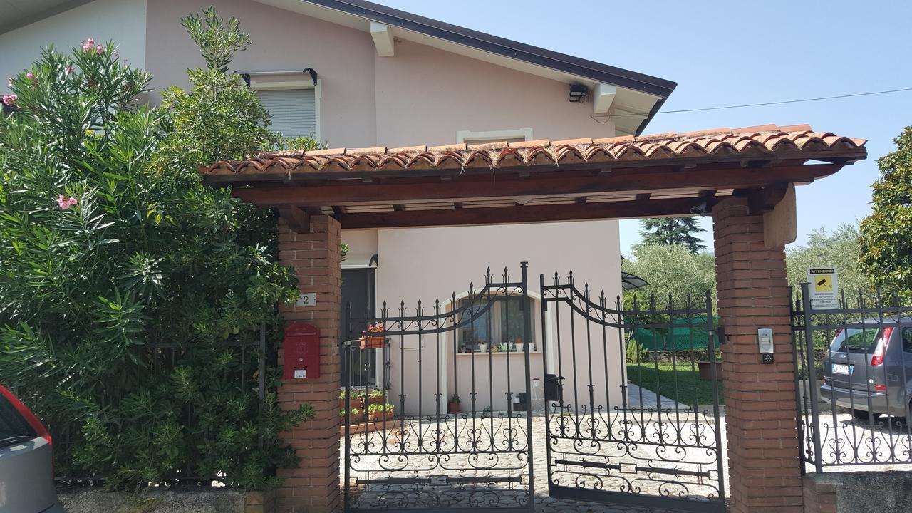 Villa Indipendente A Pochi Passi Dal Lago San Felice del Benaco Εξωτερικό φωτογραφία